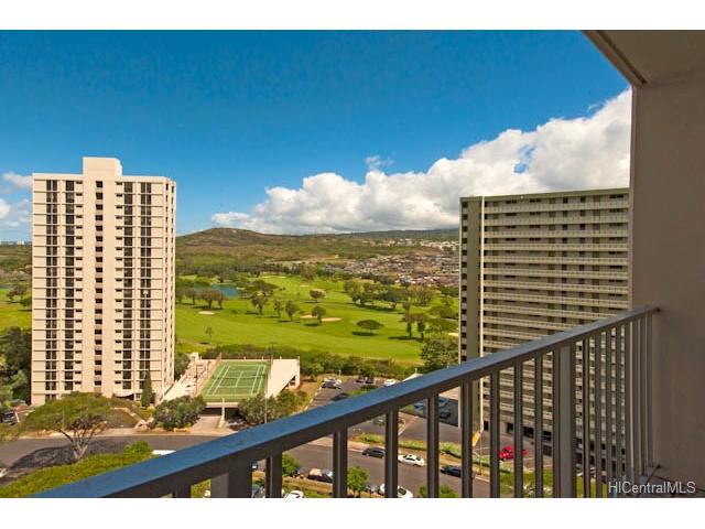 1128 Ala Napunani Street, Honolulu, HI 96818