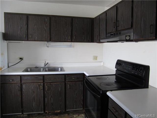 1128 Ala Napunani Street, Honolulu, HI 96818