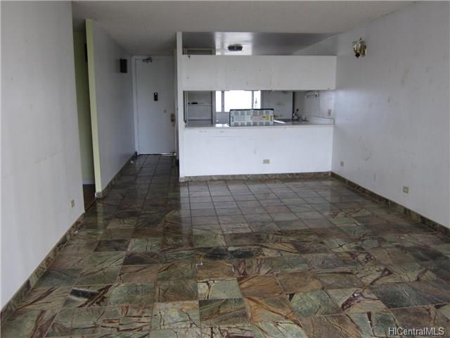 1128 Ala Napunani Street, Honolulu, HI 96818