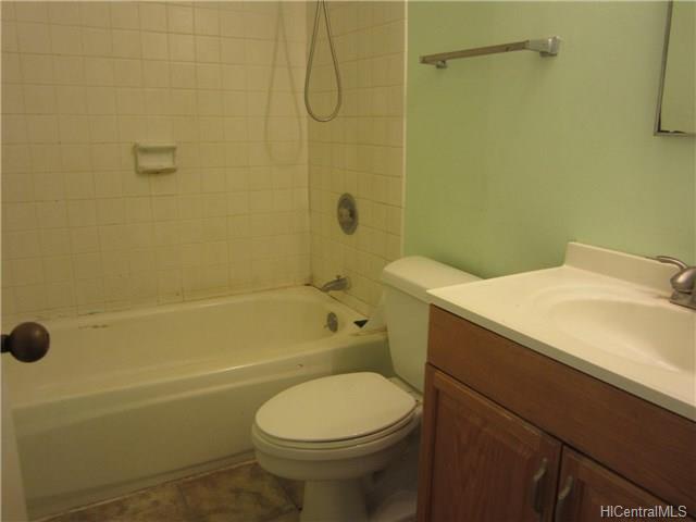 1128 Ala Napunani Street, Honolulu, HI 96818