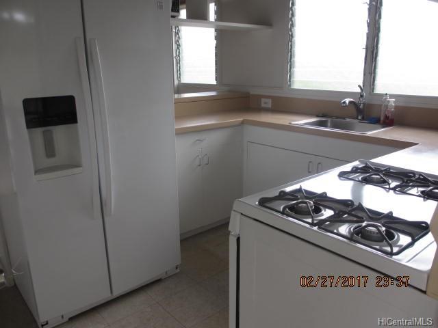 1629 Kino Street, Honolulu, HI 96819