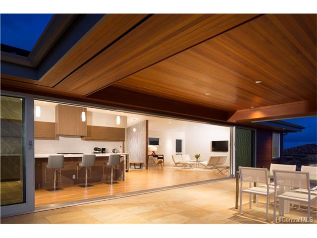 878 Puuikena Drive, Honolulu, HI 96821
