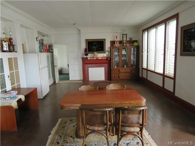 1904 Vancouver Drive, Honolulu, HI 96822