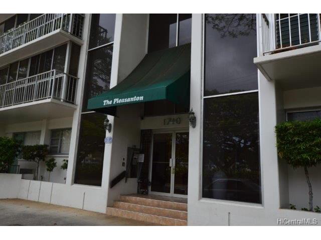 1710 Punahou Street, Honolulu, HI 96822