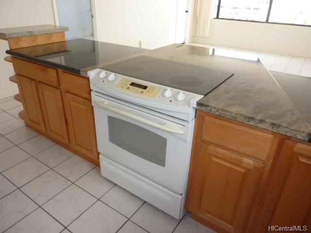 1251 Heulu Street, Honolulu, HI 96822