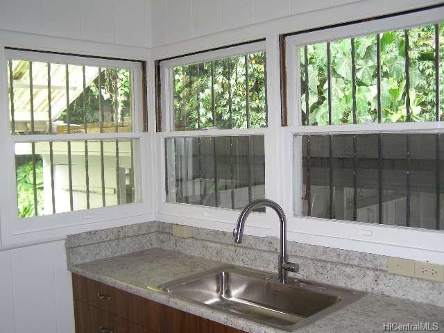 2976 Oahu Street, Honolulu, HI 96822