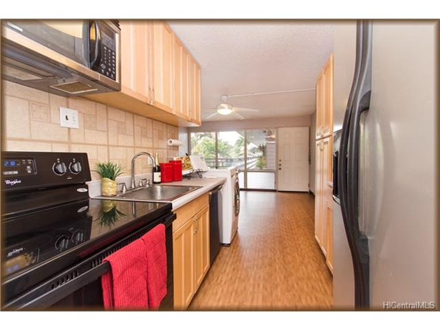 1427 Alexander St #308, Honolulu, HI 96822