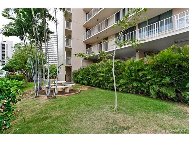 1650 Piikoi Street, Honolulu, HI 96822