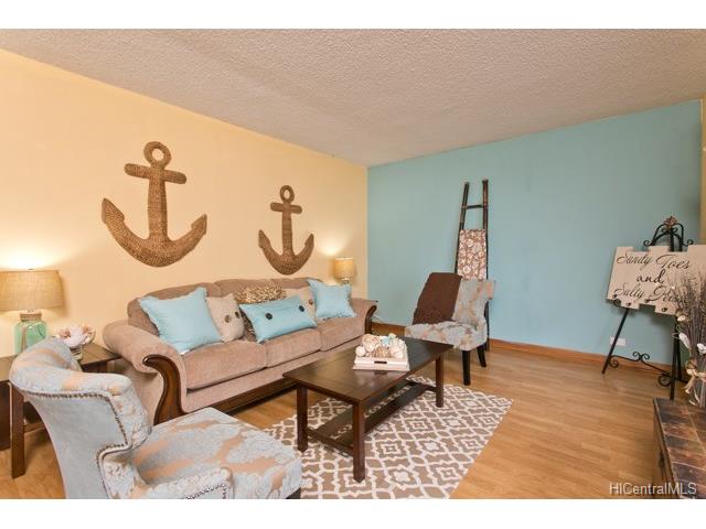 1099 Green Street, Honolulu, HI 96822