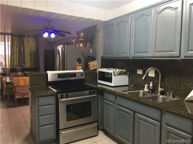 1425 Punahou Street, Honolulu, HI 96822