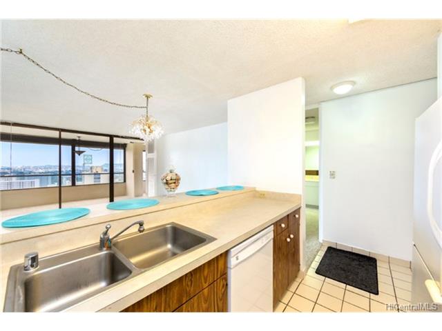 1717 Mott Smith Drive, Honolulu, HI 96822