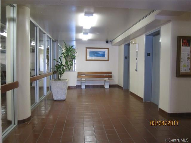 1535 Pensacola Street, Honolulu, HI 96822