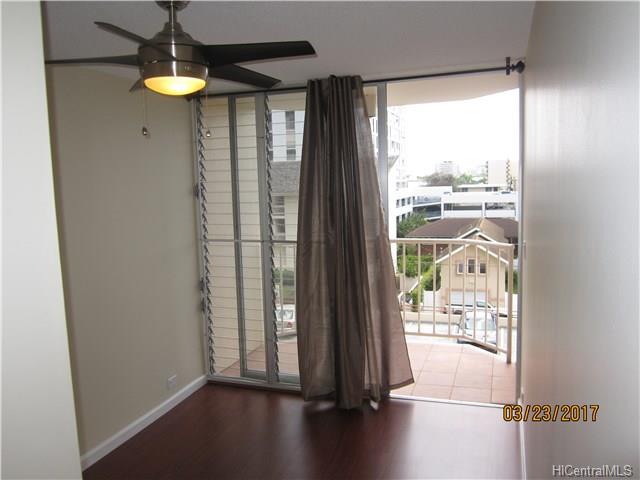 1535 Pensacola Street, Honolulu, HI 96822