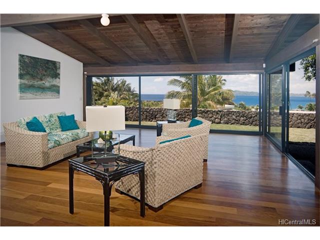 32 Hanapepe Loop, Honolulu, HI 96825
