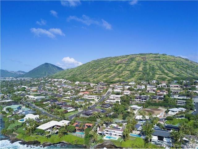 65 Hanapepe Loop, Honolulu, HI 96825