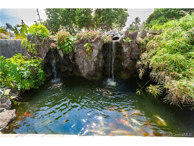7096 Kalanianaole Highway, Honolulu, HI 96825
