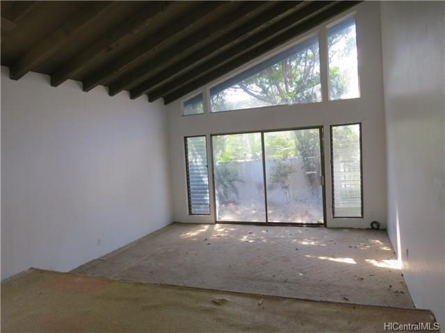 1283 Kaeleku Street, Honolulu, HI 96825