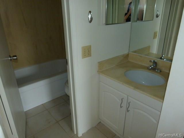 2740 Kuilei Street, Honolulu, HI 96826