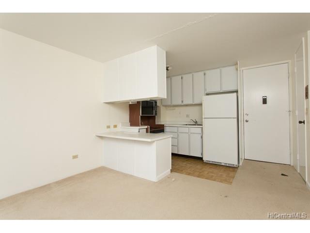 2847 Waialae Avenue, Honolulu, HI 96826