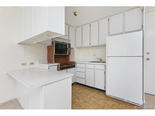 2847 Waialae Avenue, Honolulu, HI 96826