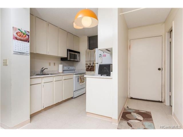 1025 Kalo Place, Honolulu, HI 96826