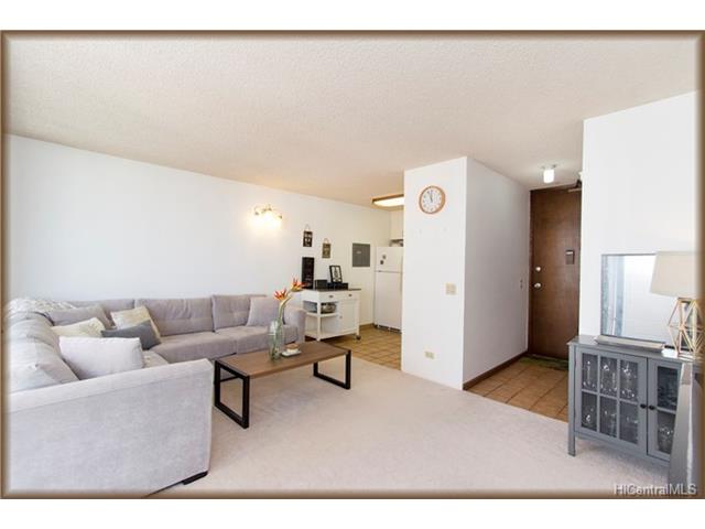 2754 Kuilei St #1102, Honolulu, HI 96826
