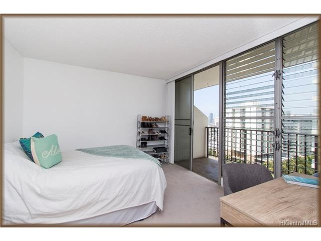 2754 Kuilei St #1102, Honolulu, HI 96826