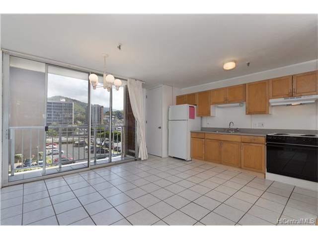 1226 Alexander Street, Honolulu, HI 96826