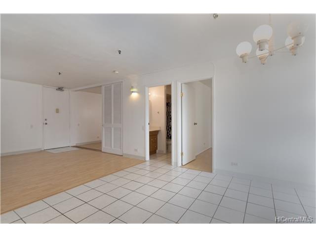 1226 Alexander Street, Honolulu, HI 96826