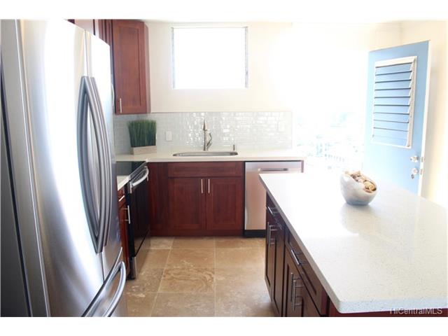 2440 Date Street, Honolulu, HI 96826