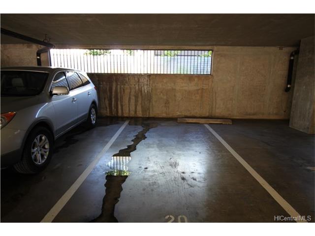 2752 Kaaha Street, Honolulu, HI 96826