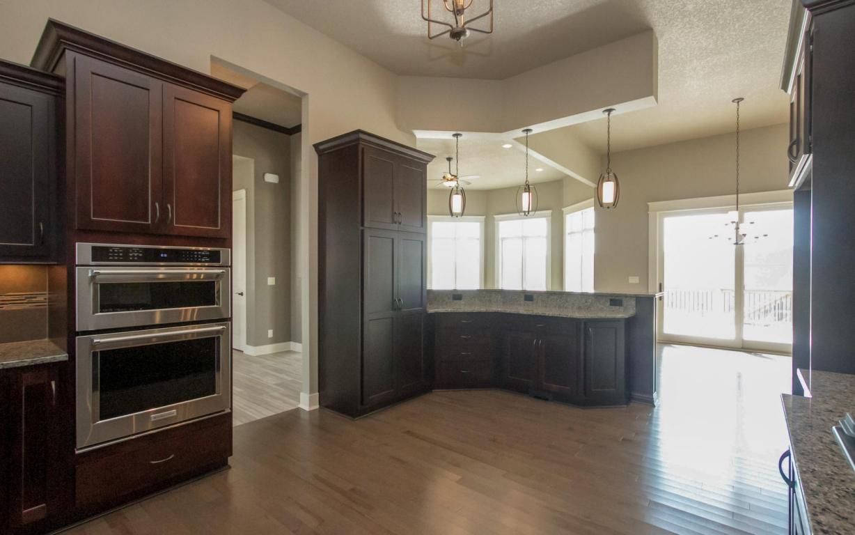 2746 London Drive, Ames, IA 50010