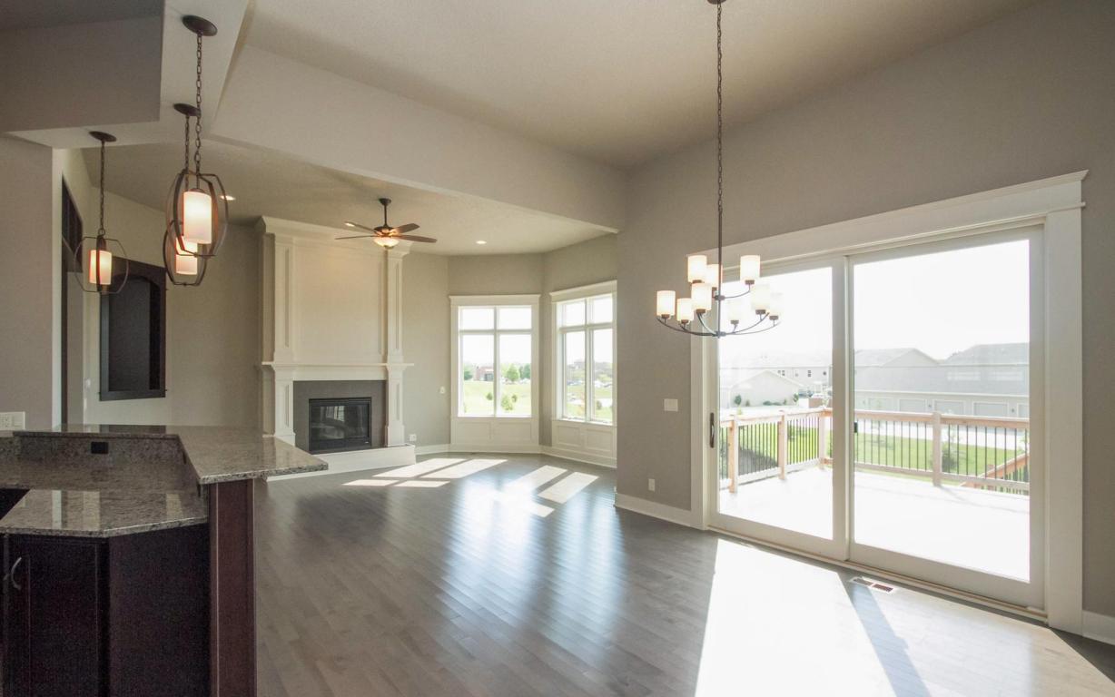 2746 London Drive, Ames, IA 50010