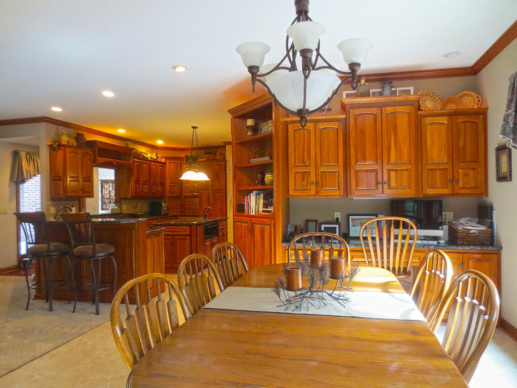 4882 Copperstone Drive, Ames, IA 50010