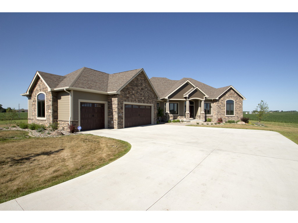 2307 167th PL, Ames, IA 50014