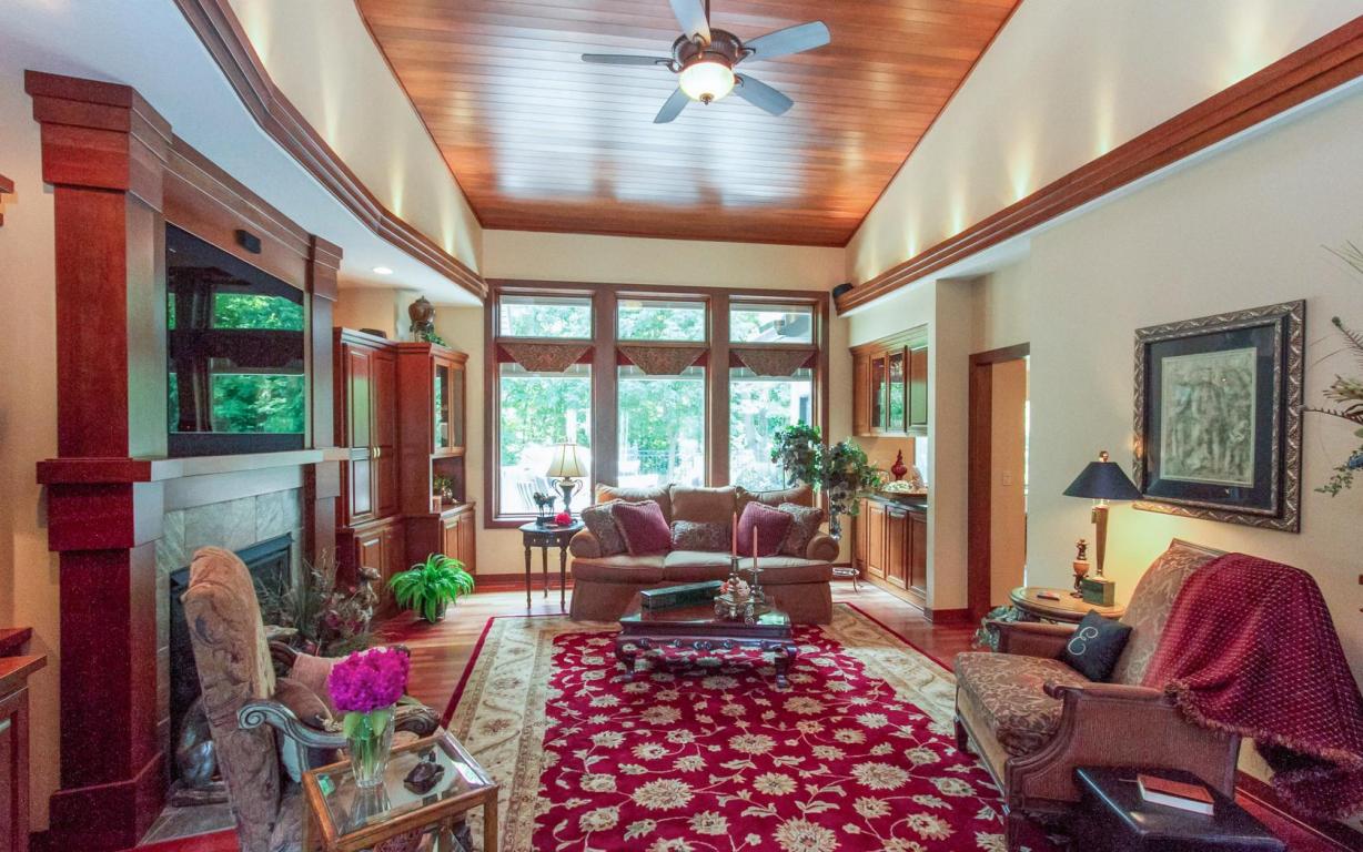 482 Fawncove Lane, Ames, IA 50014