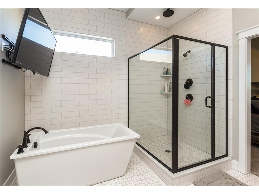 2205 SW White Birch Drive, Ankeny, IA 50023