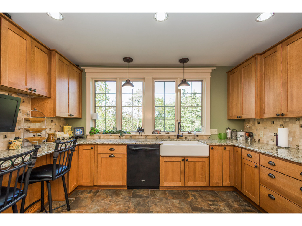 320 Scotch Ridge RD, Carlisle, IA 50047