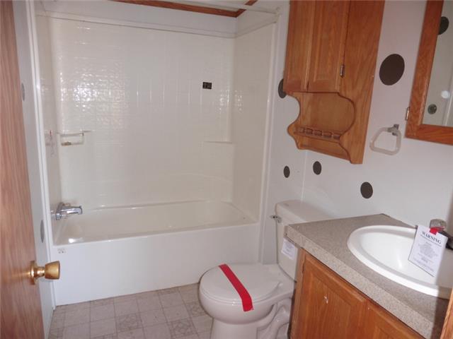 25739 510th StChariton, IA, 50049Lucas County