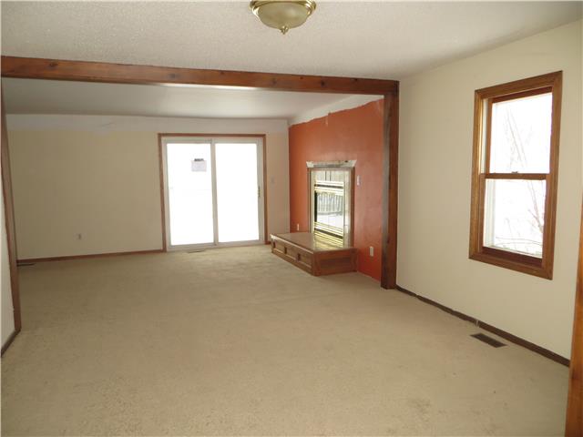 609 S Walnut StColfax, IA, 50054Jasper County