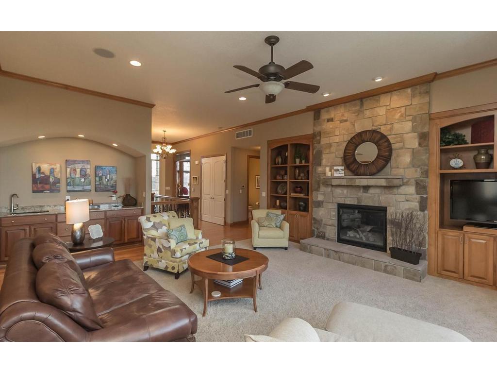 10515 Beaverbrooke BLVD, Johnston, IA 50111