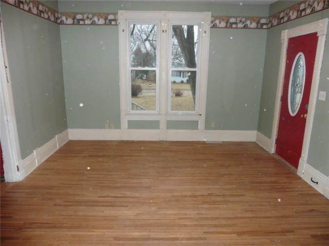 1104 E Salem AveIndianola, IA, 50125Warren County