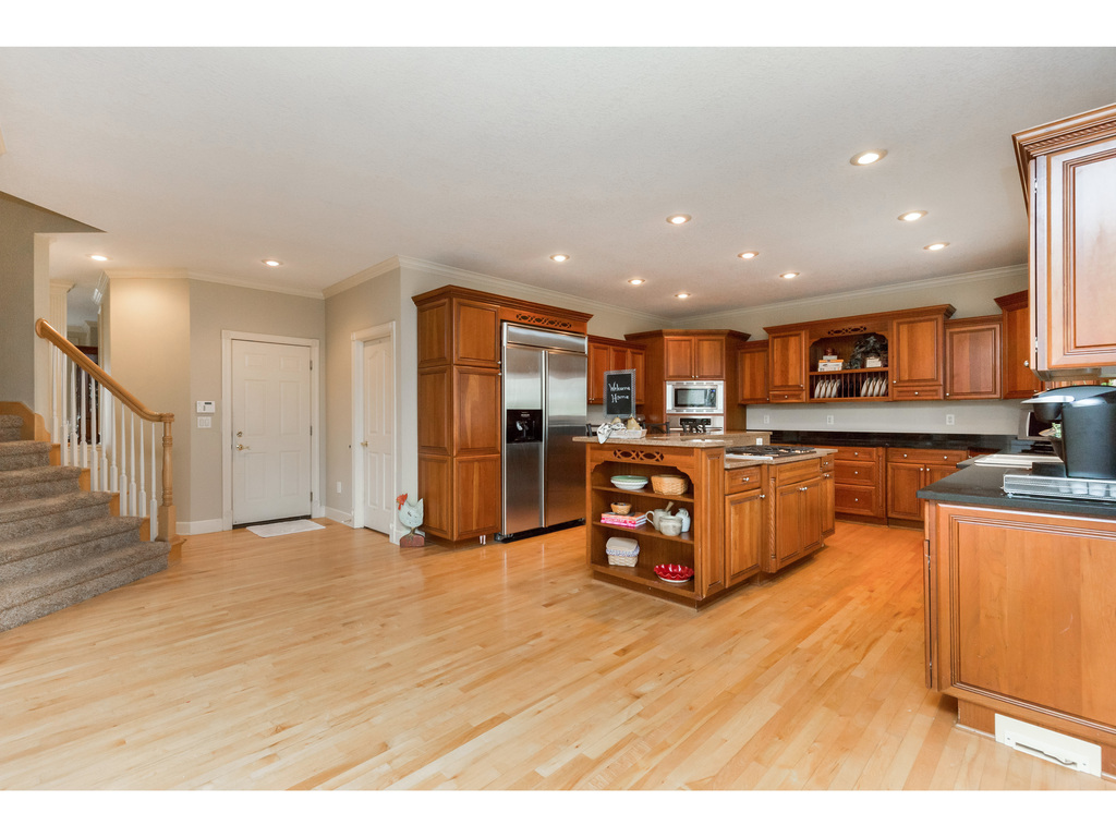 6520 NW 93rd ST, Johnston, IA 50131