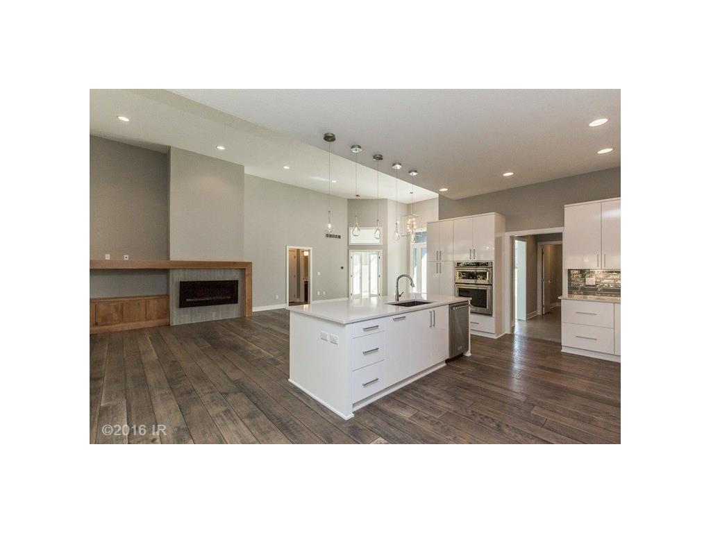 6235 Enclave Circle, Johnston, IA 50131
