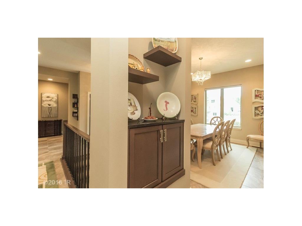 8508 Orchard Drive, Johnston, IA 50131