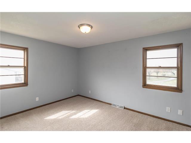 6712 NW 54th CtJohnston, IA, 50131Polk County
