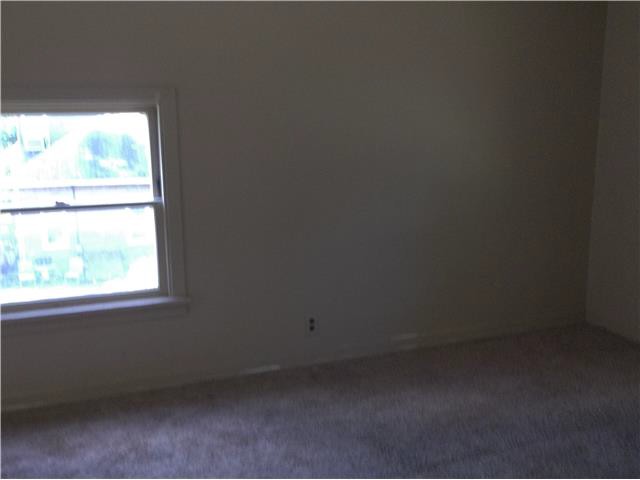 303 N 5th St # 1& 2Marshalltown, IA, 50158Marshall County