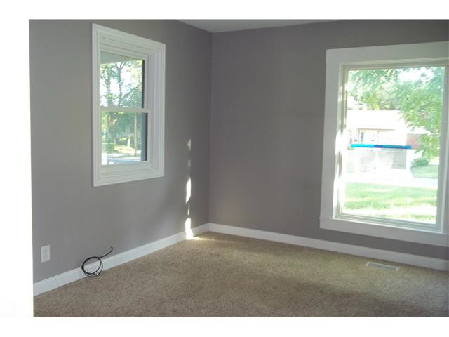 1910 Summit StMarshalltown, IA, 50158Marshall County