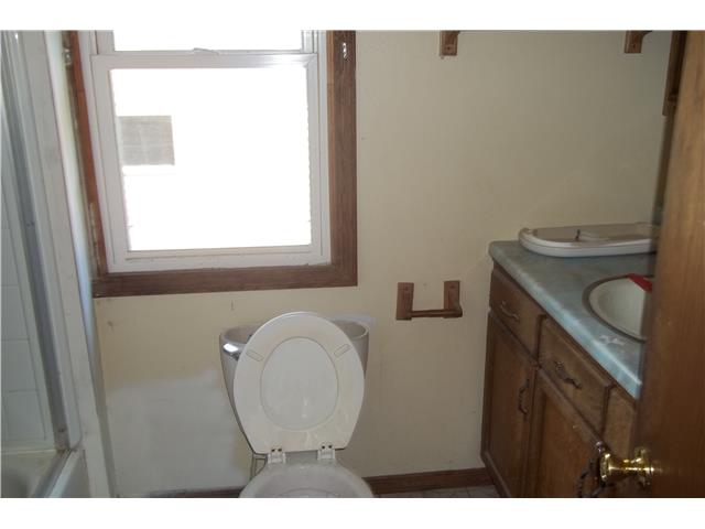 1009 W Nevada StMarshalltown, IA, 50158Marshall County