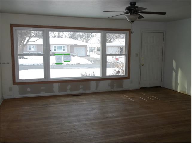 704 S 13th Ave WNewton, IA, 50208Jasper County